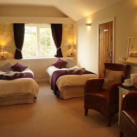 Claxton Hall Bed & Breakfast Flaxton