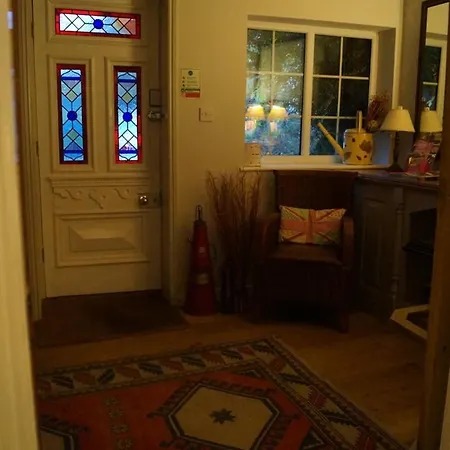 Claxton Hall Bed & Breakfast Flaxton